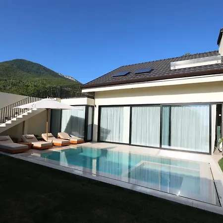 Villa Sol Lumiere